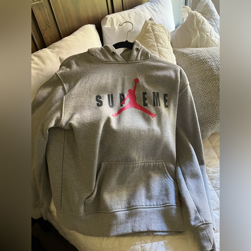 Supreme x Jordan Hoodie Size S